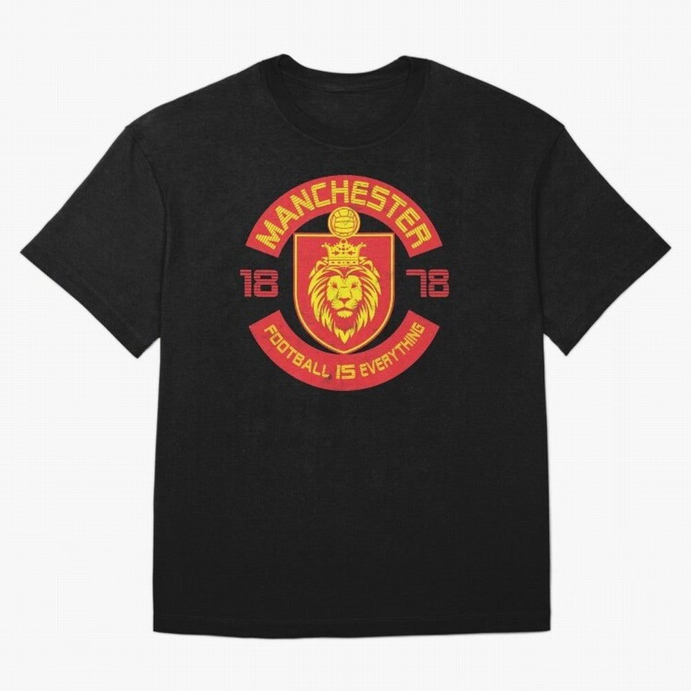 Football Is Everything - Manchester Squad Retro Oversized T-Shirt Celebrate the Magic of the FIFA World Cup 2026 Journey through Cristiano Ronaldo Highlights, England and Germany Pride, Retro Football Energy, Iconic Rivalries, Trophy Chase Drama