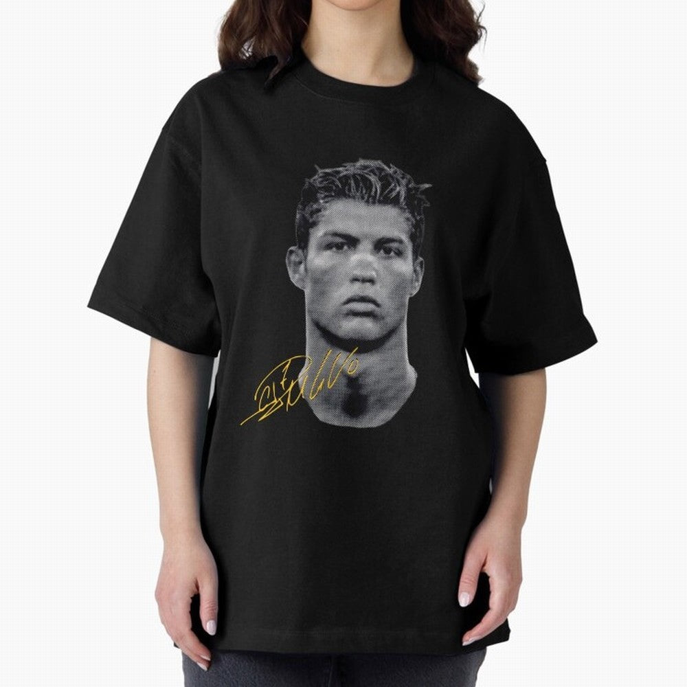 Vintage Cristiano Ronaldo Oversized T-Shirt Enjoy FIFA World Cup 2026 Spirit, Highlighting Argentina, CR7 and Messi, Supporter Pride, Iconic Celebrations, Legendary Names and Global Match Day Energy; Ideal for Passionate Fans Who Love Underdog