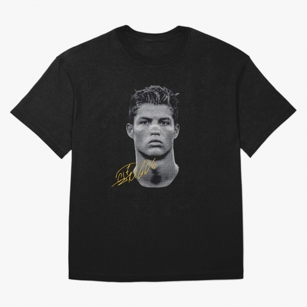 Vintage Cristiano Ronaldo Oversized T-Shirt Enjoy FIFA World Cup 2026 Spirit, Highlighting Argentina, CR7 and Messi, Supporter Pride, Iconic Celebrations, Legendary Names and Global Match Day Energy; Ideal for Passionate Fans Who Love Underdog
