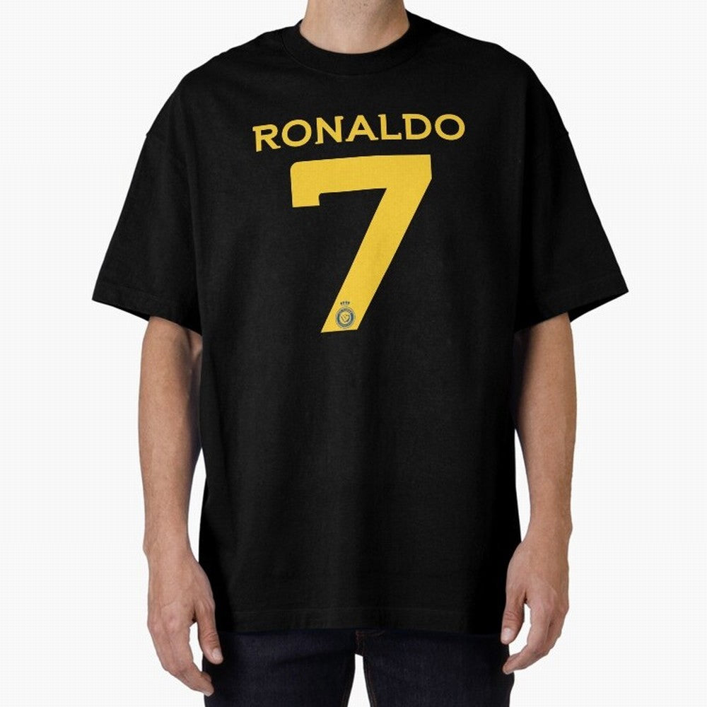 Ronaldo 7 Al-Nassr Football Club - Oversized T-Shirt Celebrate Soccer Greatness during FIFA World Cup 2026 Spirit, Capturing Portugal, Cristiano Ronaldo, Sports Nostalgia, International Competition, Famous Players and Unforgettable Victories; Made