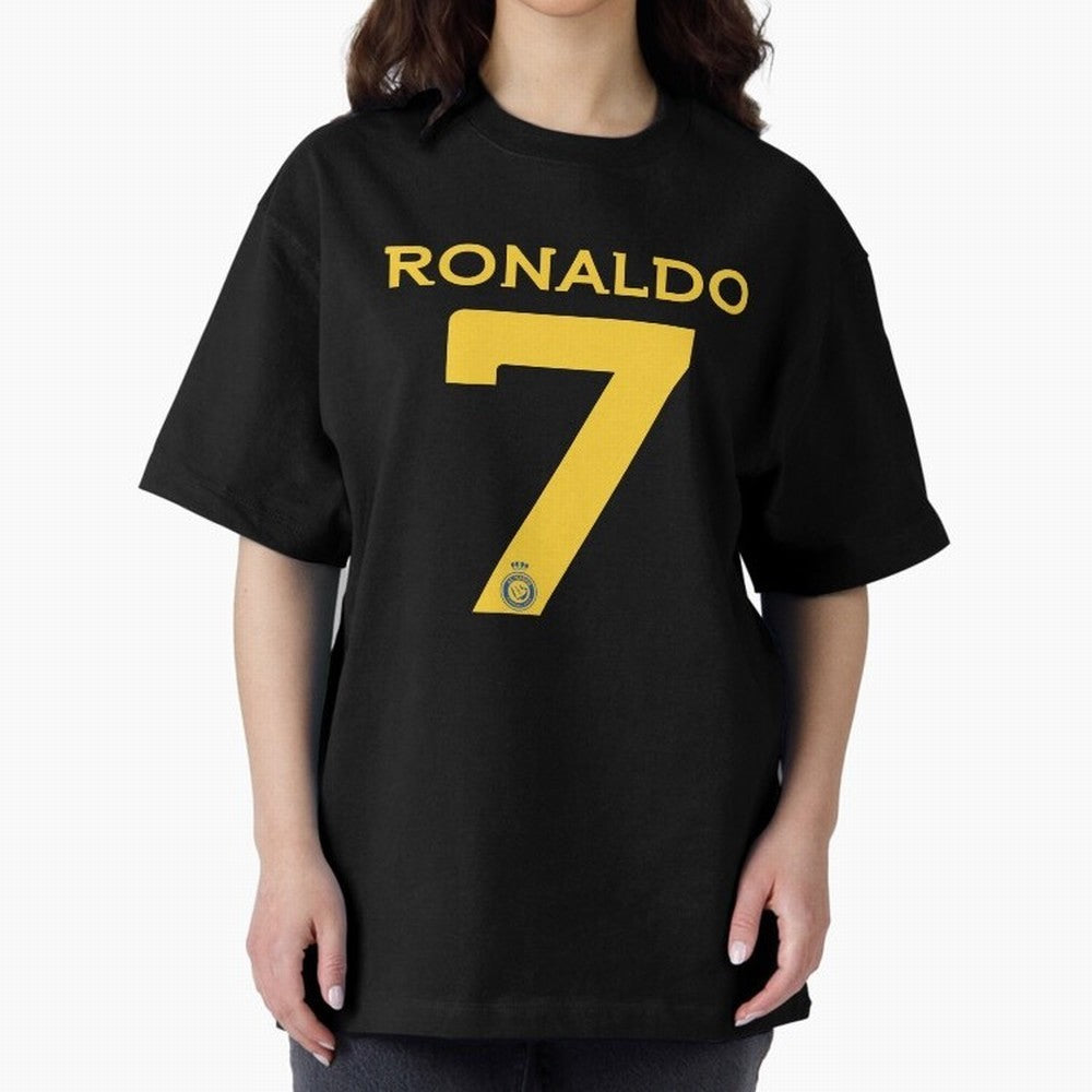 Ronaldo 7 Al-Nassr Football Club - Oversized T-Shirt Celebrate Soccer Greatness during FIFA World Cup 2026 Spirit, Capturing Portugal, Cristiano Ronaldo, Sports Nostalgia, International Competition, Famous Players and Unforgettable Victories; Made