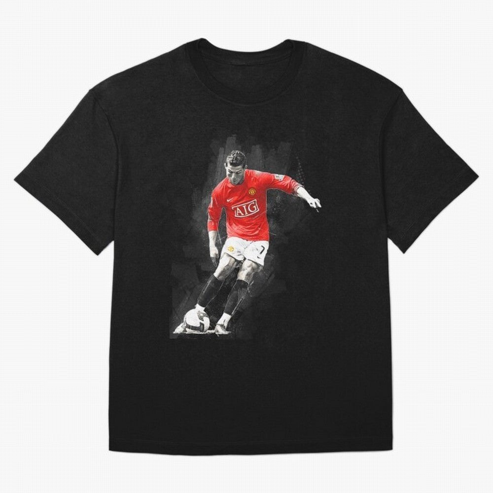 Cristiano Ronaldo Cristiano Ronaldo Oversized T-Shirt Showcase the FIFA World Cup 2026 Group Stage Journey through Cristiano Ronaldo Highlights, England Pride, Soccer Culture, Superstar Moments, National Team Dreams and Competitive Fire; Ideal for