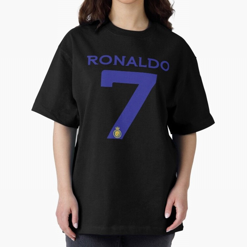 Ronaldo 7 Al-Nassr Football Club - Oversized T-Shirt Bring FIFA World Cup 2026 Capturing Messi, CR7 and Mbappe, England Energy, Vintage Soccer Flavor, Modern Football Stars, National Flags and Final Night Emotion; Great for Supporters Who Love