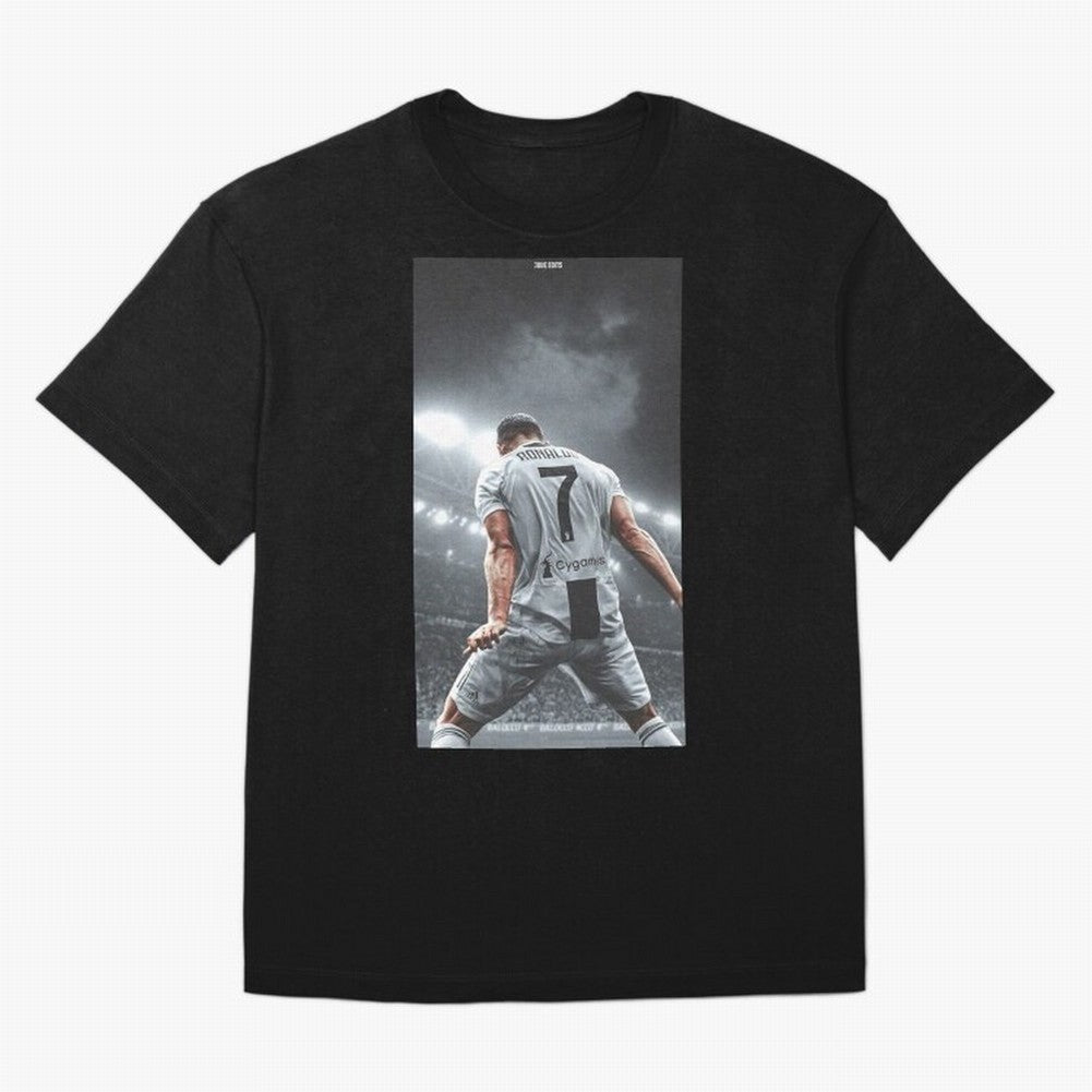 Cristiano Ronaldo Fantastic Oversized T-Shirt Join the Countdown to the FIFA World Cup 2026 USA Canada Mexico Journey through Cristiano Ronaldo Highlights, England Pride, Vintage Soccer Flavor, Modern Football Stars, National Flags and Final Night