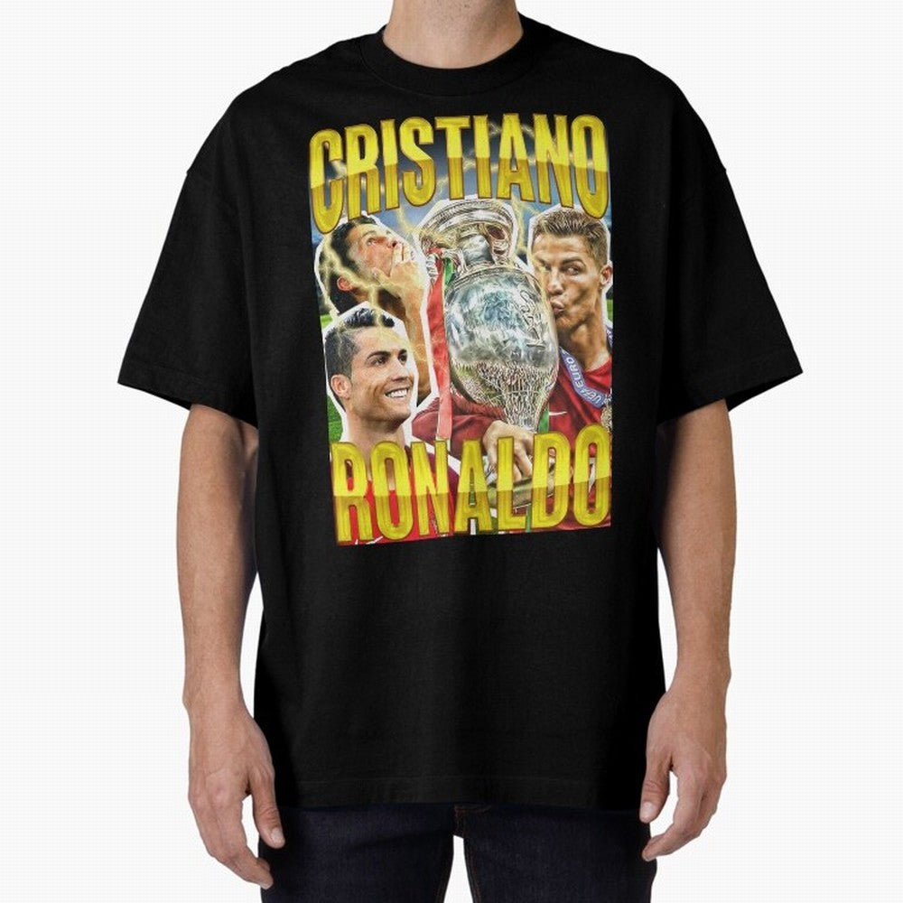 Cristiano Ronaldo CR7 SIUUU El Bicho Vintage Retro Design Oversized T-Shirt Represent Football Lovers during FIFA World Cup 2026 for Fans of Mbappe and Neymar and France and Portugal, Bringing Soccer Culture, Superstar Moments, National Team Dreams