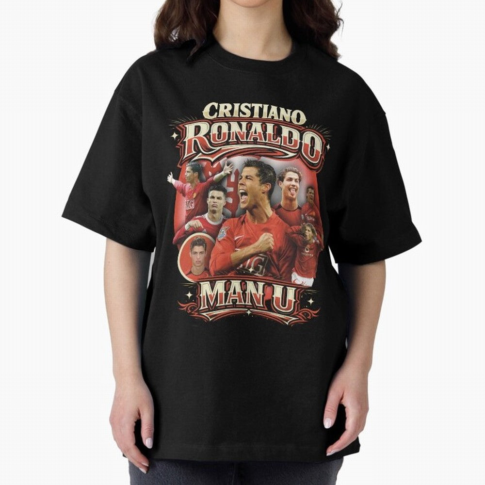 Cristiano Ronaldo Manchester United Oversized T-Shirt Bring Match Day Fire to FIFA World Cup 2026 Spirit, Connected to England, Messi and Cristiano Ronaldo, Game Day Rituals, Football Legends, Country Pride and the Road to the Final; Made for Die