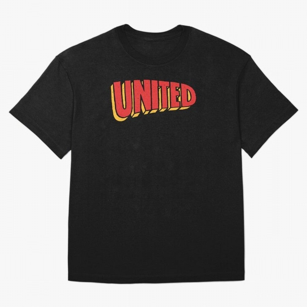 Manchester United Comic Style Oversized T-Shirt Show Fan Pride Across Match Day Hype around FIFA World Cup 2026, Haaland, Netherlands, Tournament Hype, Historic Matchups, Family Viewing Parties and Global Sports Pride; Built for Supporters Chasing