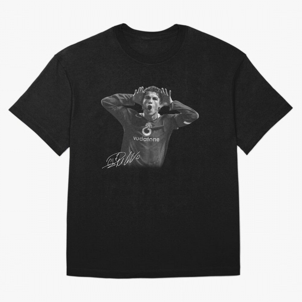 Black and White Cristiano Ronaldo T-Shirt Young Manchester Ronaldo - Celebration Oversized T-Shirt Bring Legendary Rivalry Energy to FIFA World Cup 2026 Built around Messi, Neymar and Mbappe, Netherlands Energy, Supporter Pride, Iconic