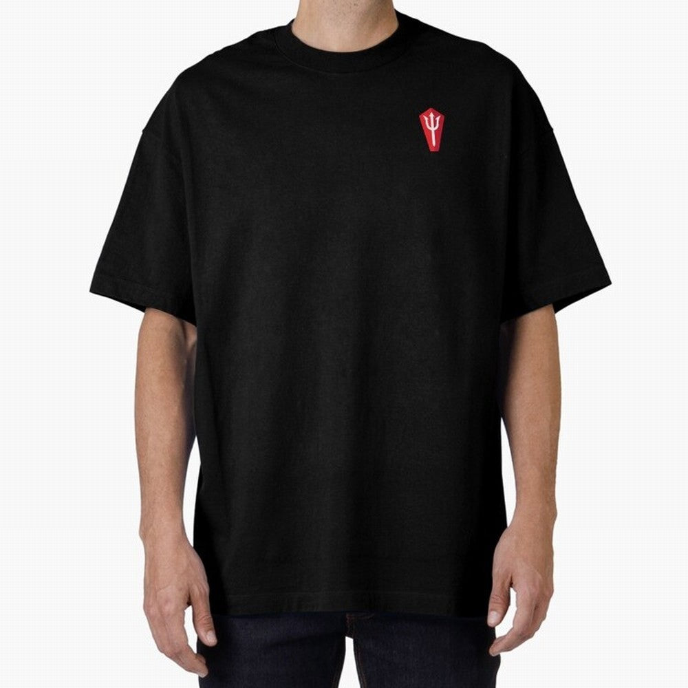 Manchester United Trident Oversized T-Shirt Elevate the FIFA World Cup 2026 Journey through Messi Highlights, Netherlands Pride, Classic Soccer Heritage, Championship Pressure, Fan Loyalty and International Pride; Made for Collectors Who Enjoy