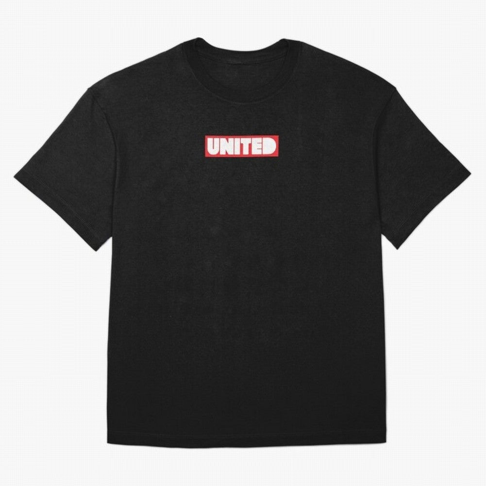 Manchester United - United Oversized T-Shirt Honor FIFA World Cup 2026 Group Stage Spirit, Centered on Portugal, Spain and Germany, CR7 and Messi, Football Passion, Legendary Performances, Festival Vibes and Supporter Community; Built for