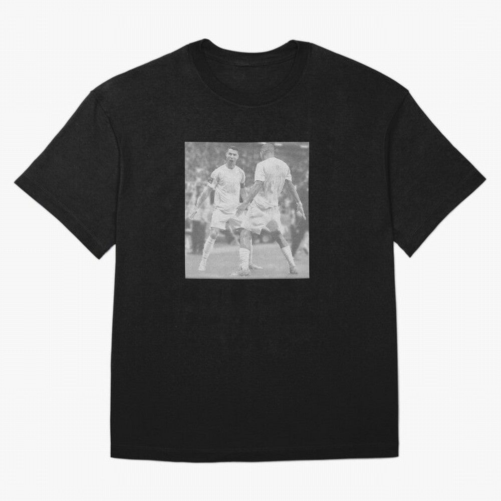 Cristiano Ronaldo Cr7 Oversized T-Shirt Relive FIFA World Cup 2026 Group Stage for Fans of Haaland and Mbappe and Brazil, Portugal and Argentina, Bringing Supporter Pride, Iconic Celebrations, Legendary Names and Global Match Day Energy; Perfect