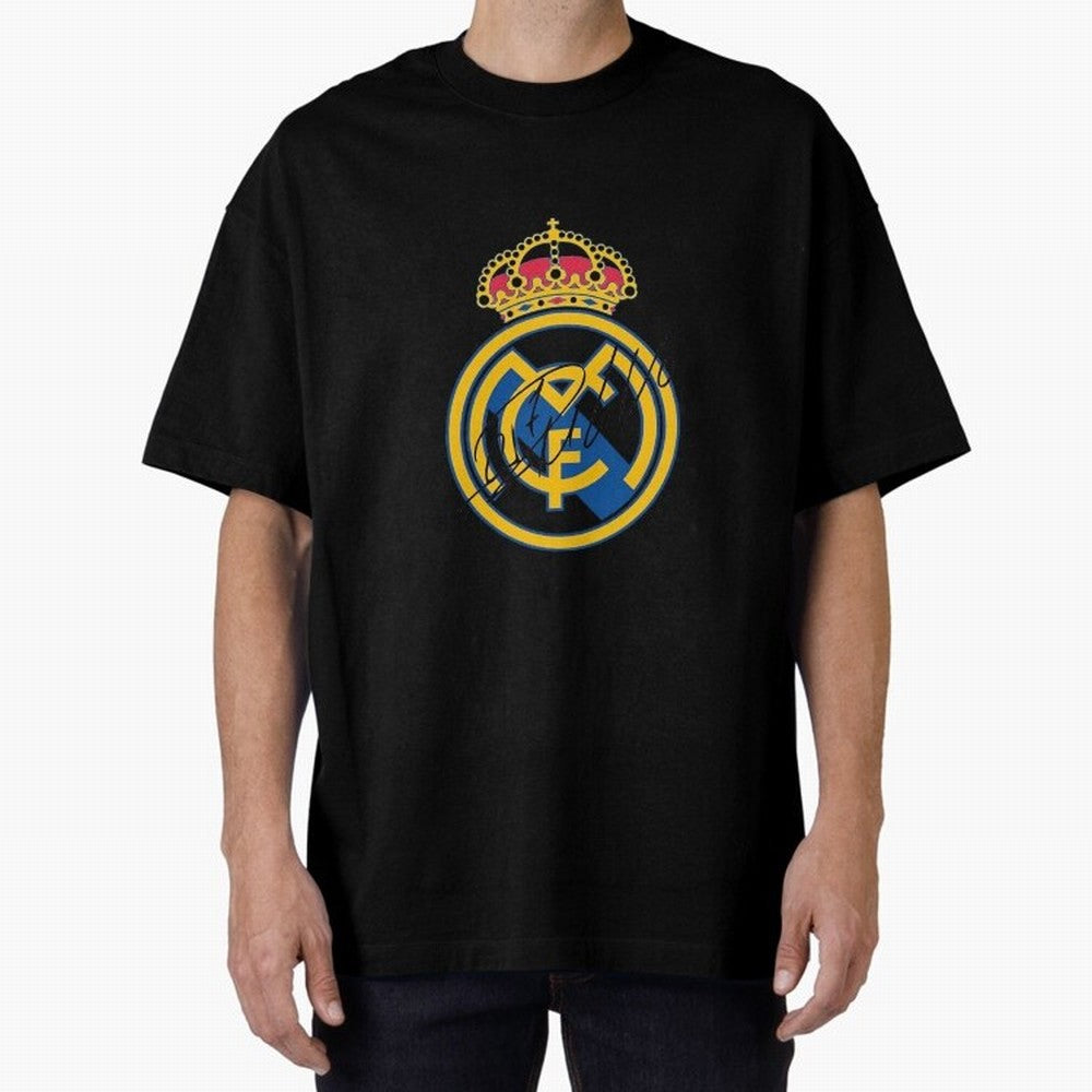 Real Madrid C.F. crest with Cristiano Ronaldo's autograph Oversized T-Shirt Join the Global Buzz around Match Day Hype around FIFA World Cup 2026 Group Stage, Cristiano Ronaldo, Spain, Classic Soccer Heritage, Championship Pressure, Fan Loyalty and