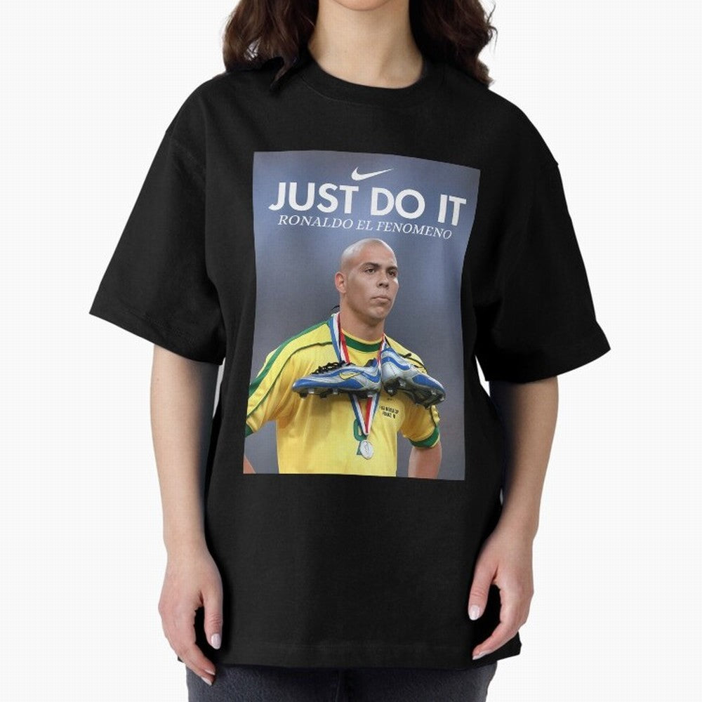 Ronaldo Fenomeno Ronaldo Nazario Vintage Sports Decor Living Room Decor For Walls Sports Bedroom Decor Game Room Decor R9 Oversized T-Shirt Carry the Dream of FIFA World Cup 2026 USA Canada Mexico Spirit, Highlighting England, France and