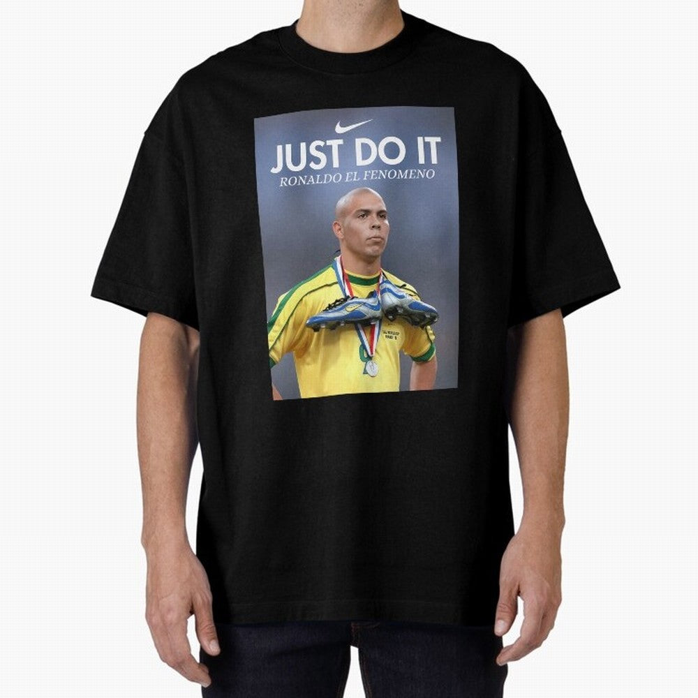 Ronaldo Fenomeno Ronaldo Nazario Vintage Sports Decor Living Room Decor For Walls Sports Bedroom Decor Game Room Decor R9 Oversized T-Shirt Carry the Dream of FIFA World Cup 2026 USA Canada Mexico Spirit, Highlighting England, France and