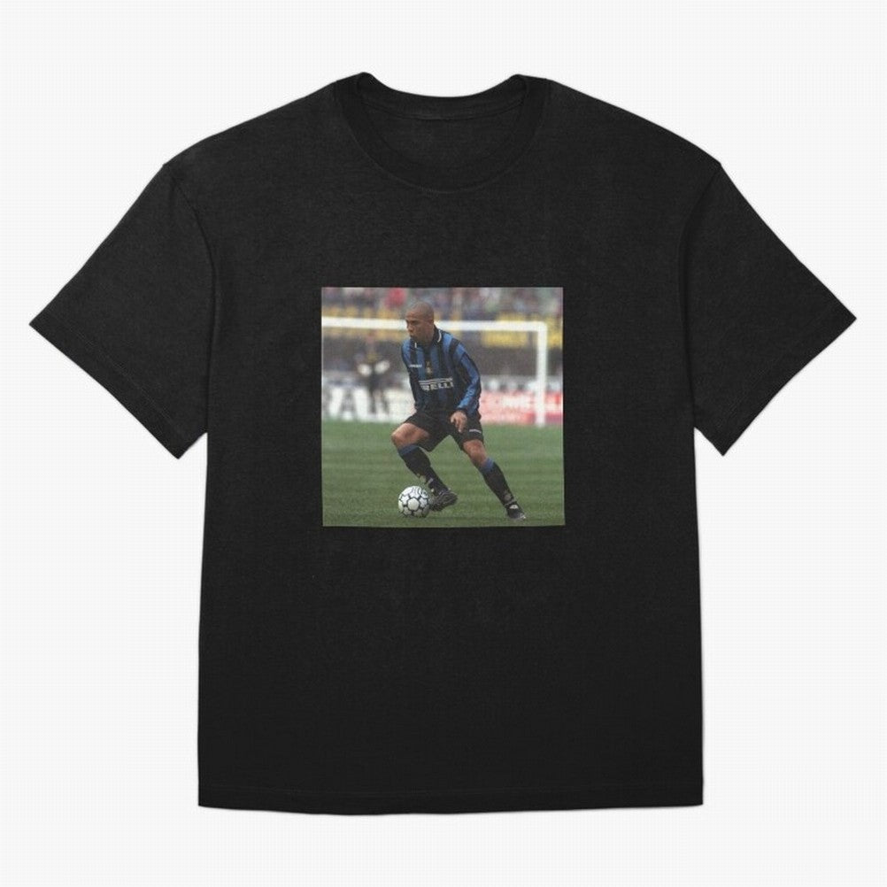 R9 Oversized T-Shirt Cheer for Global Football Passion for FIFA World Cup 2026, Connected to CR7 and Messi, Argentina, Tournament Hype, Historic Matchups, Family Viewing Parties and Global Sports Pride; Created for Match Day Parties, Soccer Gifts,