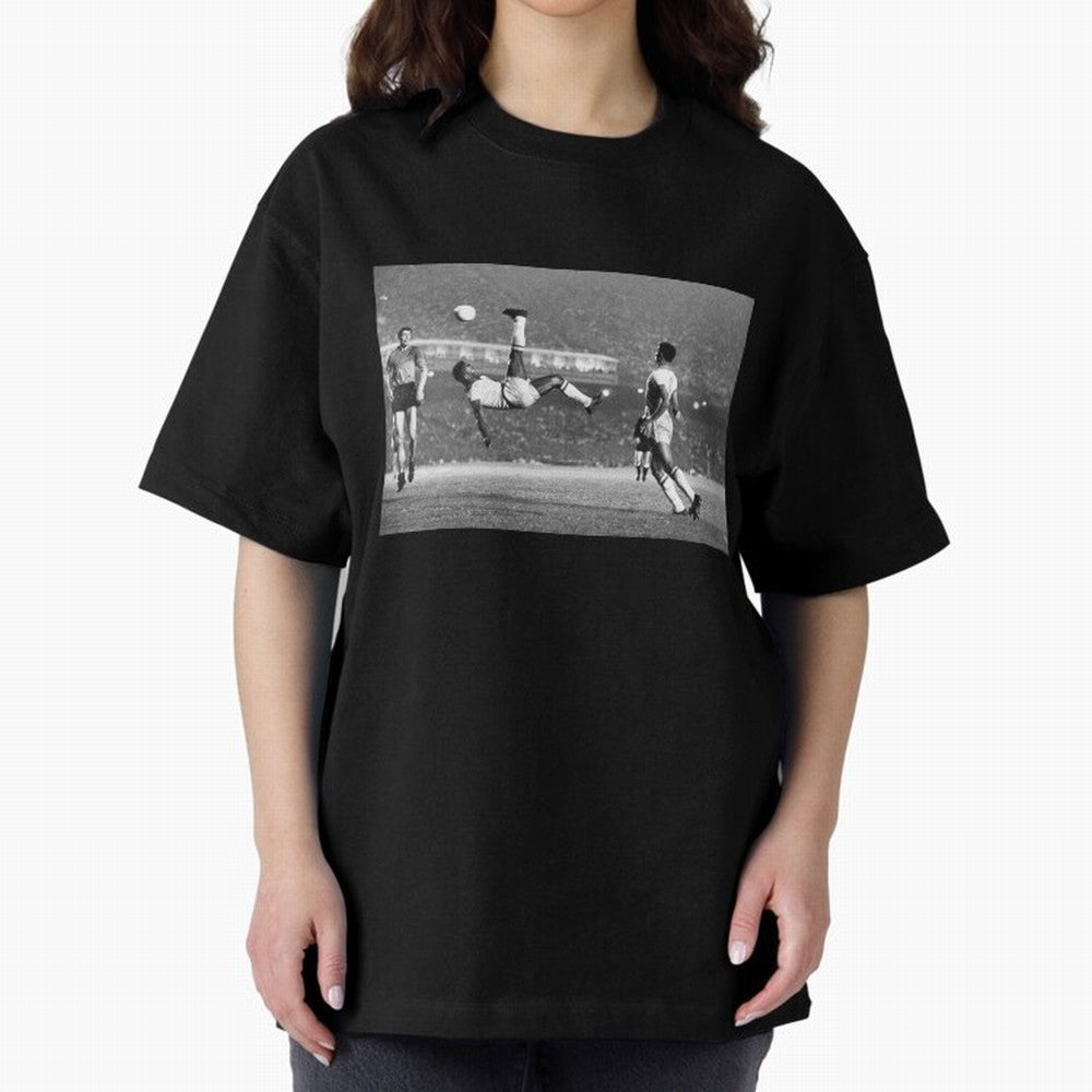 PELE LEGENDARY BICYCLE KICK BLACK AND WHITE5 Oversized T-Shirt Turn Up for Global Football Passion for FIFA World Cup 2026 Group Stage, Filled with Cristiano Ronaldo, Spain and Netherlands, Worldwide Fan Energy, Dramatic Goals, Stadium Lights and