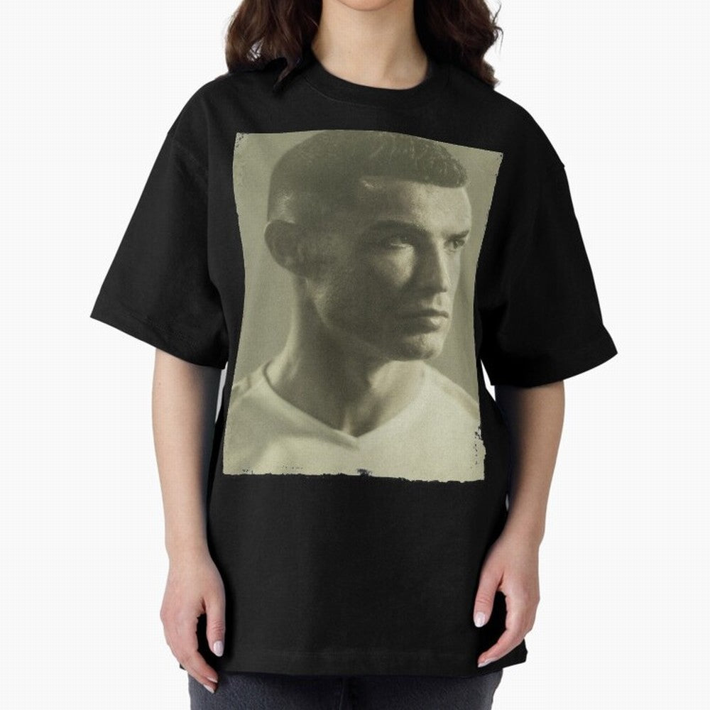 Cristiano Ronaldo Fan Art Oversized T-Shirt Show Up for the Glory of FIFA World Cup 2026 for Fans of Messi and Cristiano Ronaldo and Brazil, Bringing Sports Nostalgia, International Competition, Famous Players and Unforgettable Victories; Perfect