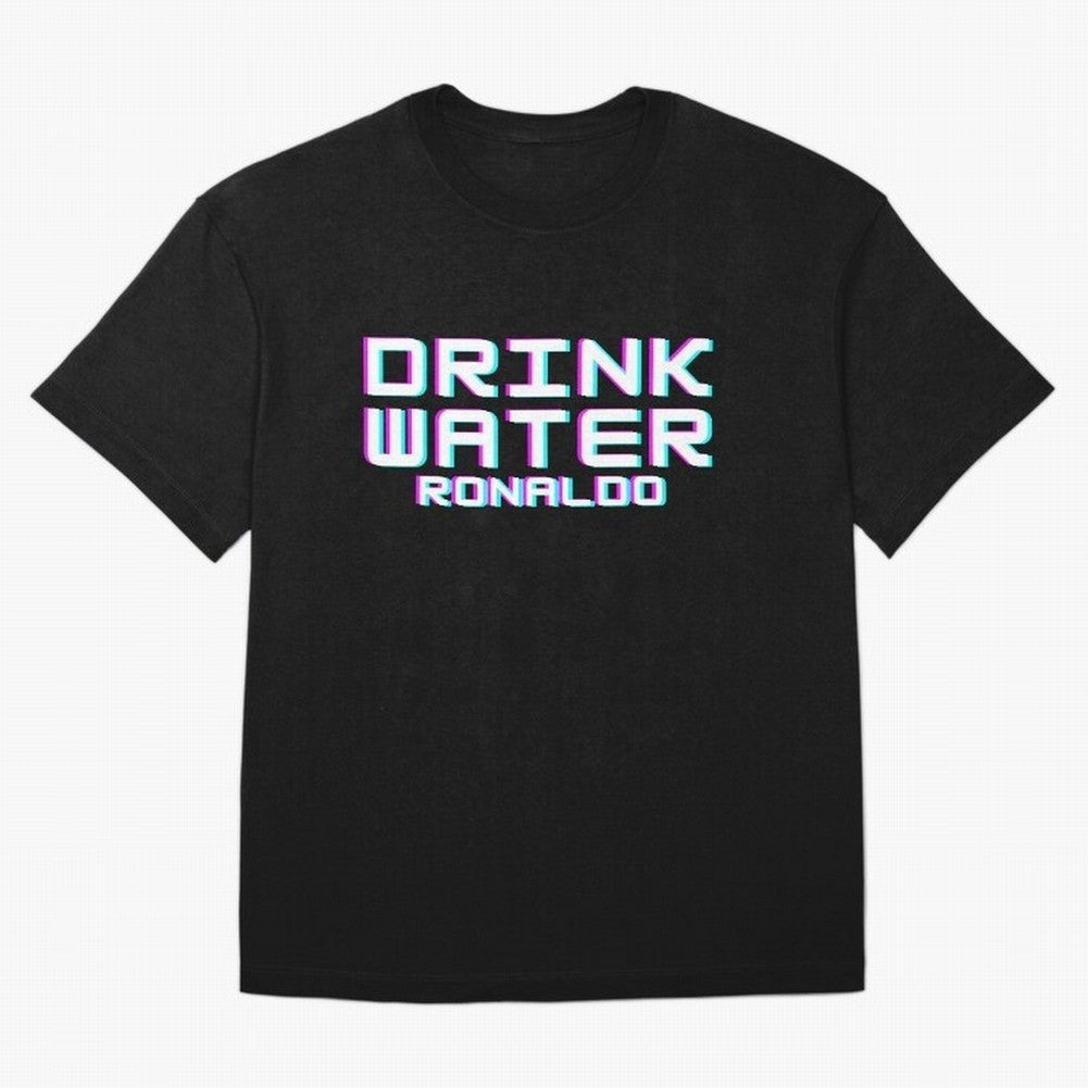 drink water ronaldo Oversized T-Shirt Represent Football Lovers during FIFA World Cup 2026 USA Canada Mexico for Fans of Mbappe and Brazil, Portugal and Argentina, Bringing Retro Football Energy, Iconic Rivalries, Trophy Chase Drama and Stadium