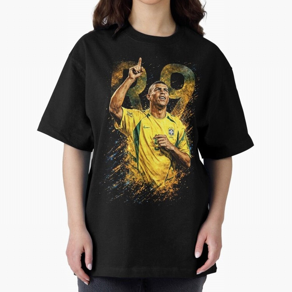 R9 Ronaldo Football Legend Oversized T-Shirt Celebrate Match Day Hype around FIFA World Cup 2026 Group Stage, Mbappe and Neymar, Portugal, Stadium Chants, National Pride, Trophy Dreams and Unforgettable Football Memories; Ideal for Passionate Fans