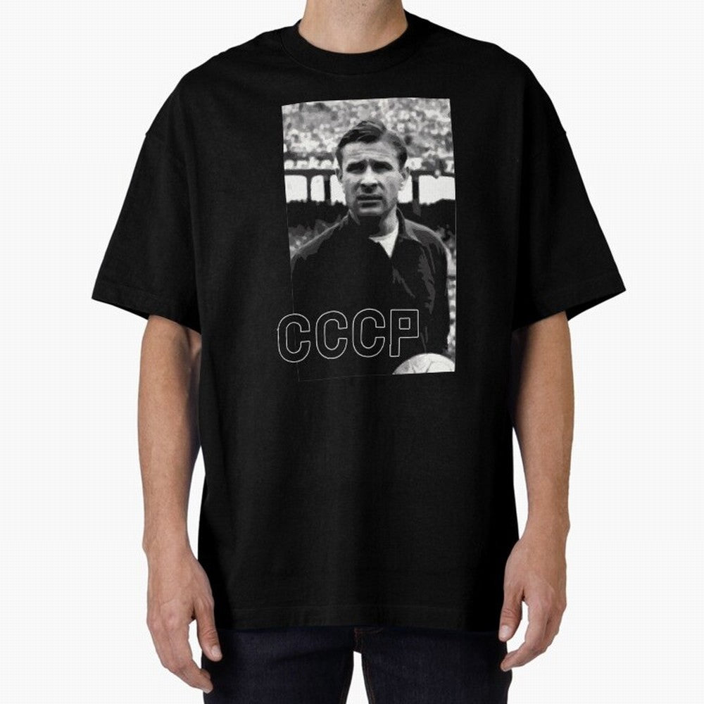 Lev Yashin Football Legends1 Oversized T-Shirt Cheer for the FIFA World Cup 2026 USA Canada Mexico Journey through CR7 Highlights, Germany Pride, Champion Mindset, Group Stage Buzz, Knockout Tension and Passionate Fan Culture; Great for Supporters