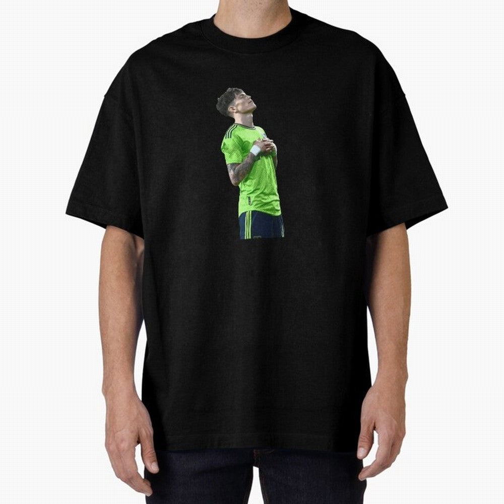 Alejandro Garnacho Oversized T-Shirt Show Match Day Excitement for FIFA World Cup 2026 USA Canada Mexico Spirit, Built around England, Messi, Sports Nostalgia, International Competition, Famous Players and Unforgettable Victories; Made for
