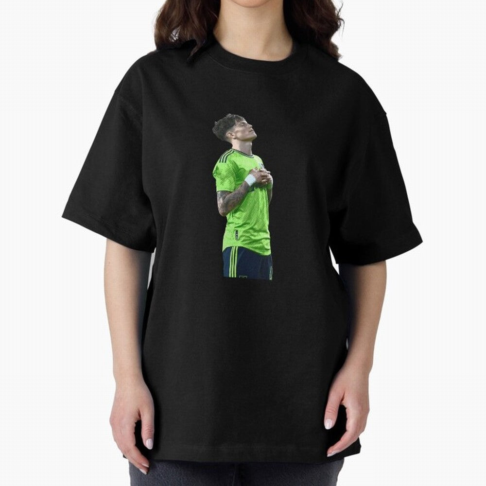 Alejandro Garnacho Oversized T-Shirt Show Match Day Excitement for FIFA World Cup 2026 USA Canada Mexico Spirit, Built around England, Messi, Sports Nostalgia, International Competition, Famous Players and Unforgettable Victories; Made for