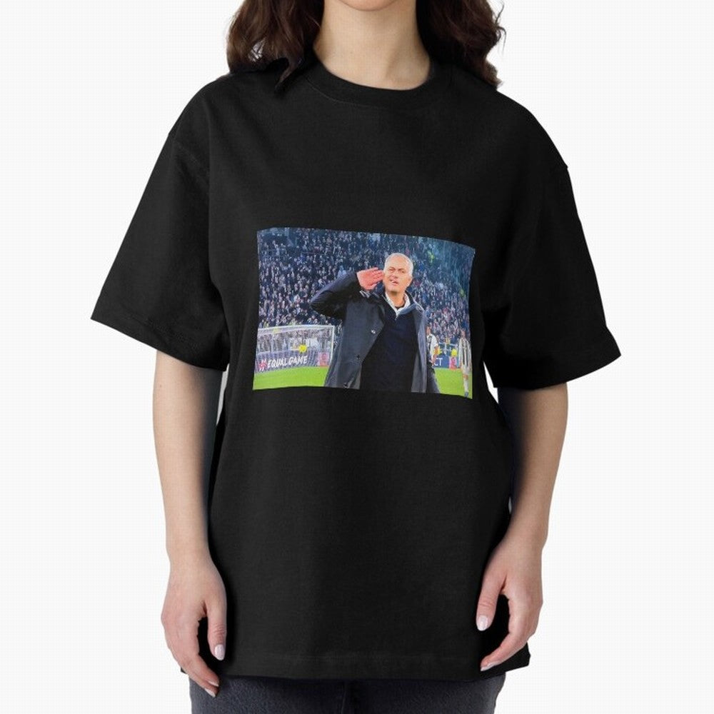 Mourinho VS Juventus Oversized T-Shirt Live for the Drama of FIFA World Cup 2026 Spirit, Filled with France and Portugal, Messi, Neymar and Mbappe, Soccer Culture, Superstar Moments, National Team Dreams and Competitive Fire; Ideal for Fans Who