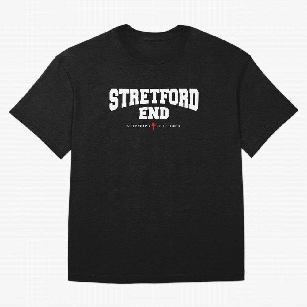 Stretford End - Manchester United Oversized T-Shirt Relive Legendary Nights from FIFA World Cup 2026 Group Stage Filled with Messi, CR7 and Mbappe, Netherlands Energy, Championship Spirit, Famous Goals, Roaring Crowds and International Football