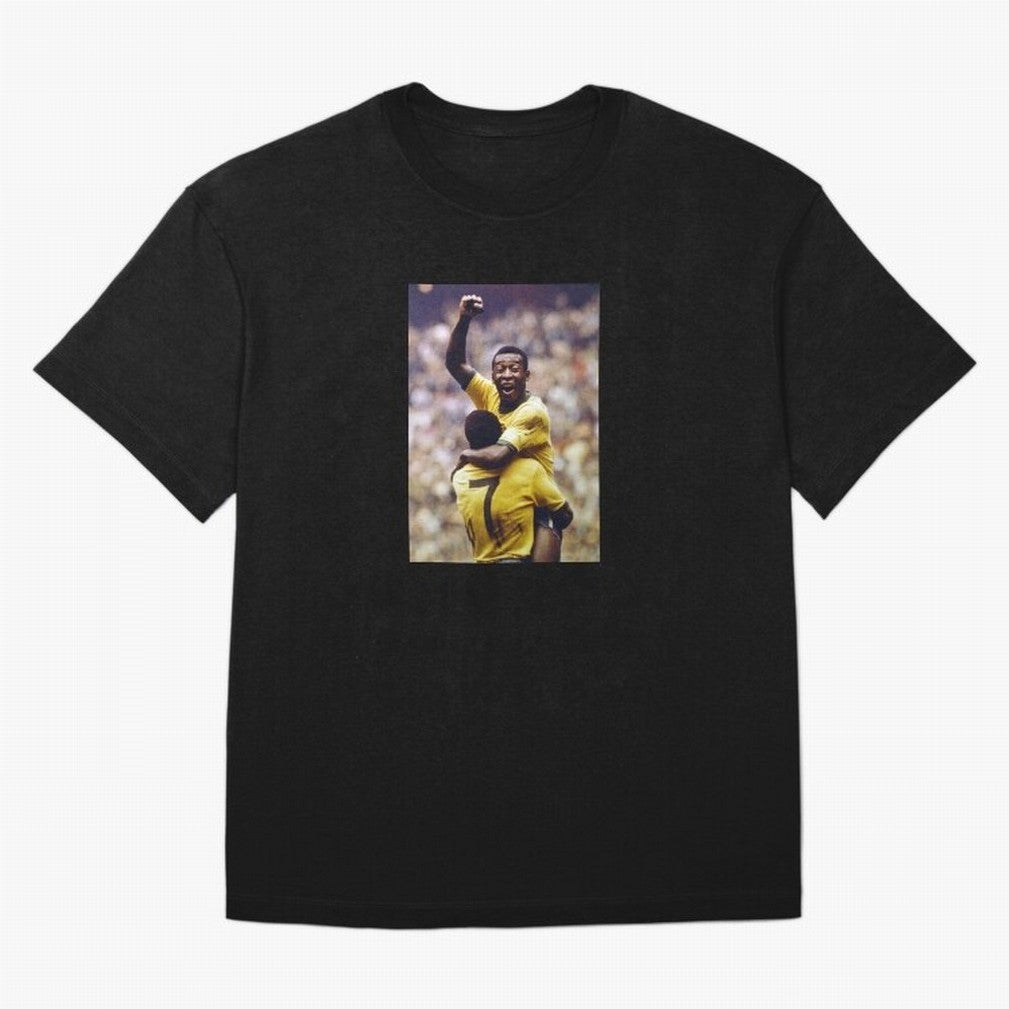 Pel¨¦'s Brilliance: Vintage 1970 World Cup Hero Print Oversized T-Shirt Show Support during Match Day Hype around FIFA World Cup 2026 Group Stage, Messi, CR7 and Mbappe, Portugal, Match Day Excitement, Supporter Culture, Golden Goals and Global