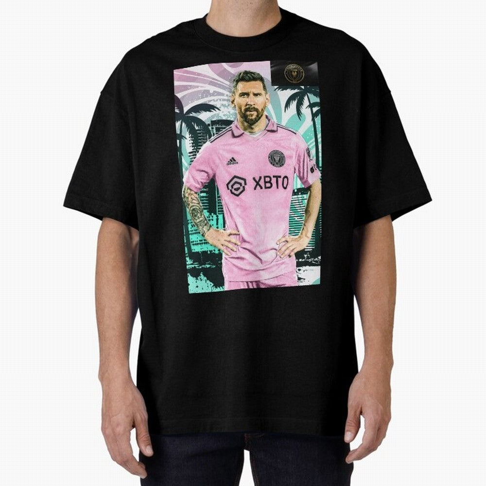 Messi Pop Art Portrait Oversized T-Shirt Live for the Drama of FIFA World Cup 2026 Built around Messi, CR7 and Mbappe, France Energy, Football Festival Excitement, Trophy Ambitions, Country Rivalries and Star Player Buzz; Great for Supporters Who
