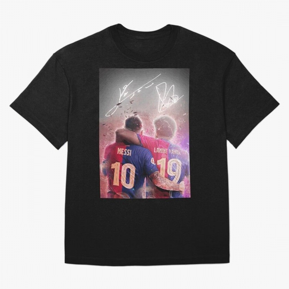 Messi The GOAT Oversized T-Shirt Celebrate Classic Football Spirit in FIFA World Cup 2026 Group Stage Spirit, Featuring England, Haaland, Tournament Hype, Historic Matchups, Family Viewing Parties and Global Sports Pride; Ideal for Passionate Fans