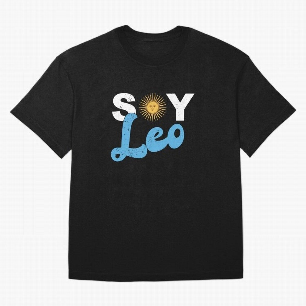 Soy Leo! Essential T-Shirt Relive FIFA World Cup 2026 USA Canada Mexico with CR7, Brazil, Portugal and Argentina Energy, Supporter Pride, Iconic Celebrations, Legendary Names and Global Match Day Energy; Ideal for Passionate Fans Who Love Underdog