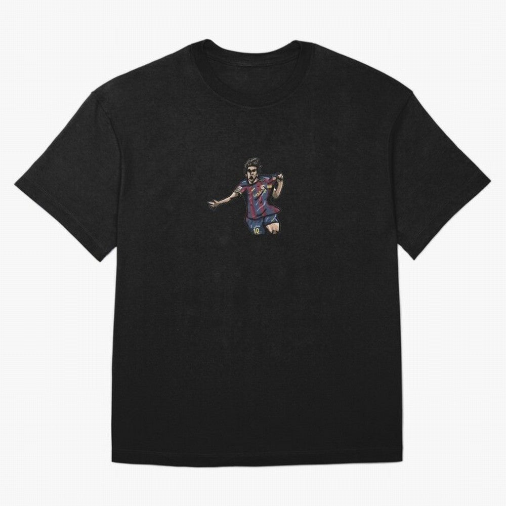 Leo Messi Oversized T-Shirt Represent the Passion of Match Day Hype around FIFA World Cup 2026 USA Canada Mexico, CR7, England, Retro Football Energy, Iconic Rivalries, Trophy Chase Drama and Stadium Atmosphere; Ideal for Football Dads, Football