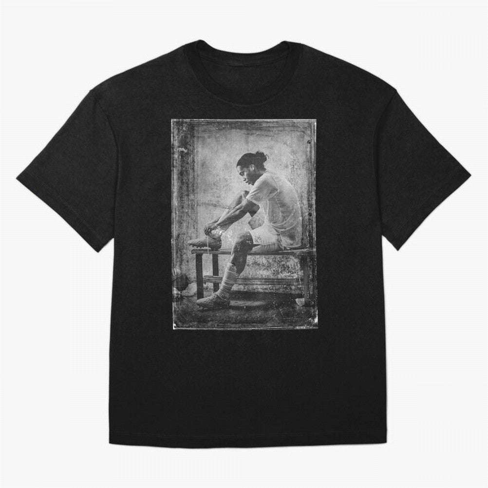 Ronaldinho Vintage Classic T-Shirt Make Memories around the FIFA World Cup 2026 Group Stage Journey through Messi, Neymar and Mbappe Highlights, England Pride, Stadium Chants, National Pride, Trophy Dreams and Unforgettable Football Memories; Great